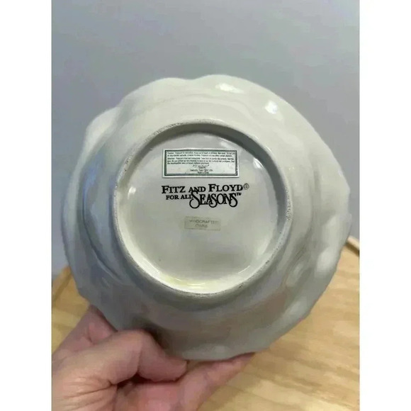 Fitz And Floyd Christmas Poinsettia Bowl Dish Candy Nuts Potpourri EUC 7" - Picture 3 of 6